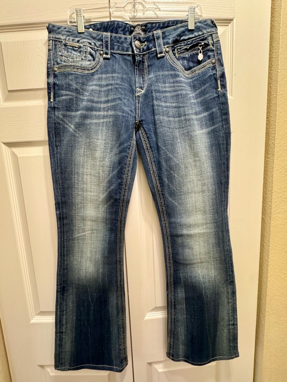 Express Women's Dark Blue Flared Jeans